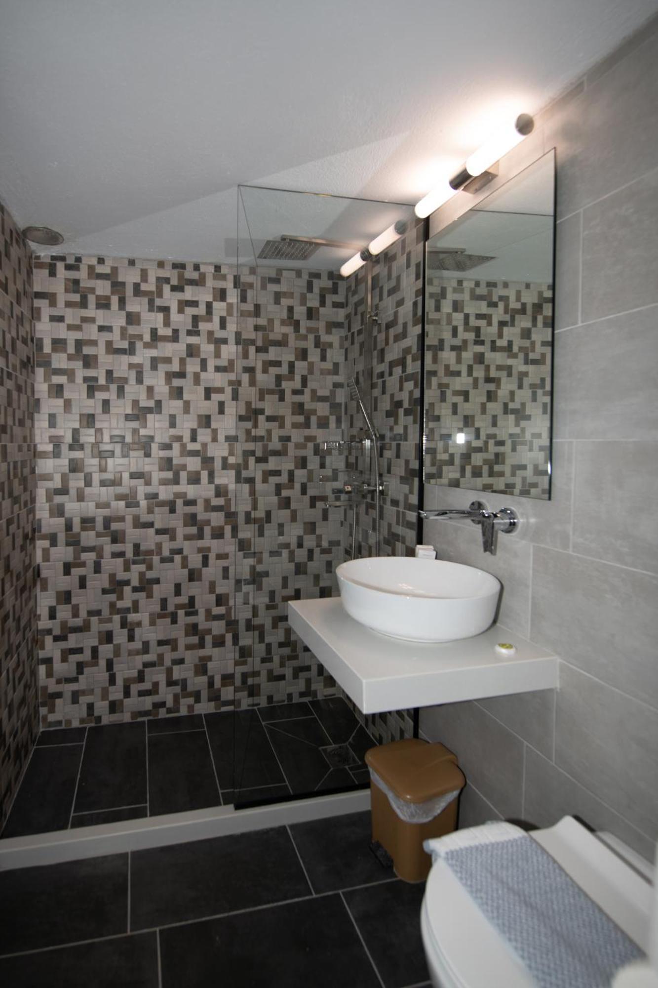 Orfeas Apartments Kamári Extérieur photo
